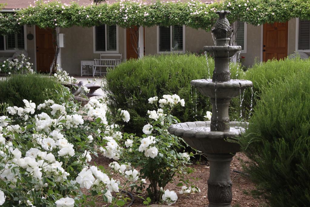 Meadowlark Inn Solvang Exterior foto